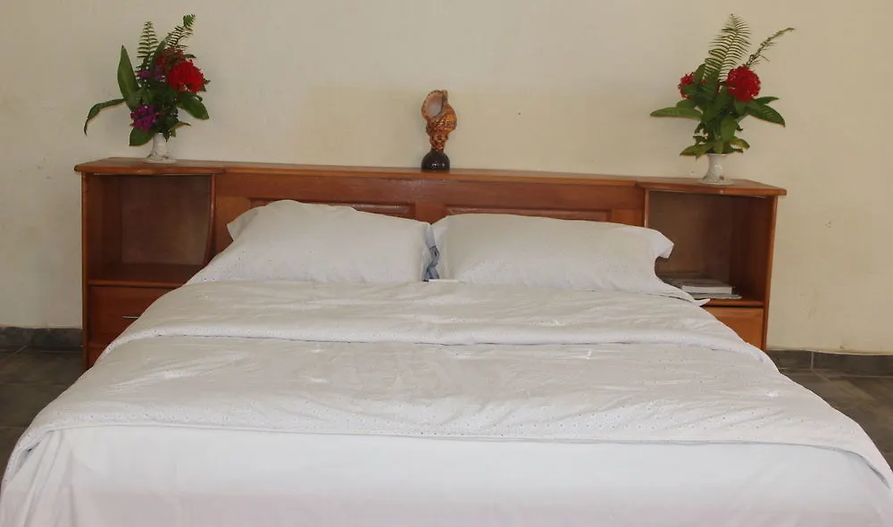 Auberge Du Mont Saint Jean Jacmel