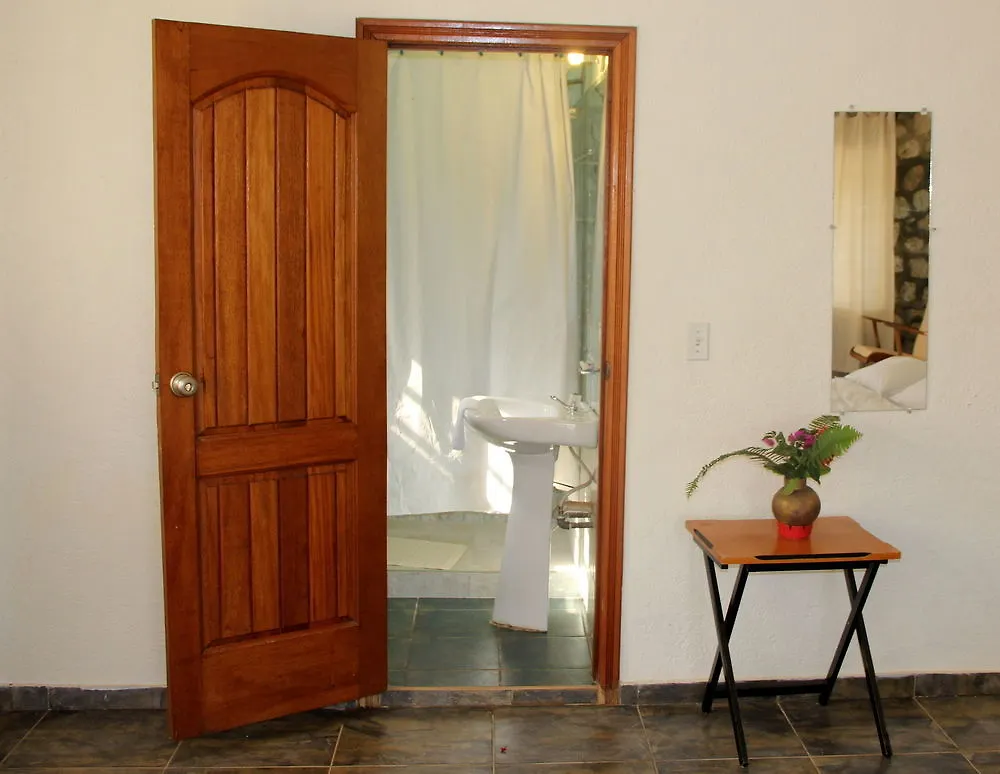 Auberge Du Mont Saint Jean Jacmel Inn