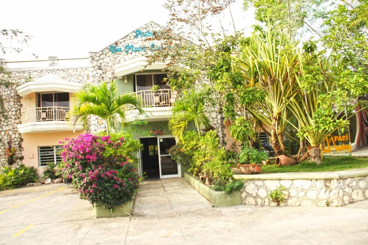 Auberge Du Mont Saint Jean Jacmel 2*,