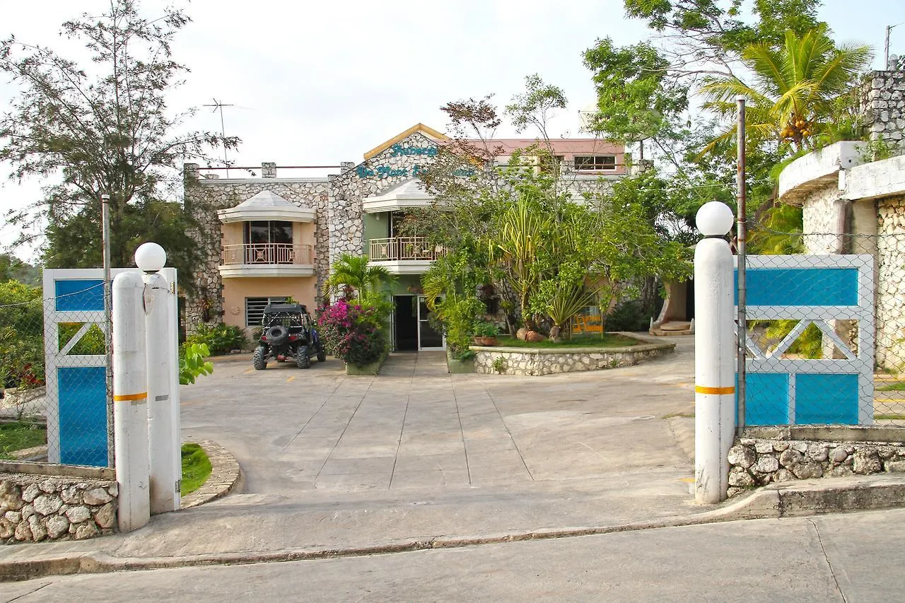 Auberge Du Mont Saint Jean Jacmel