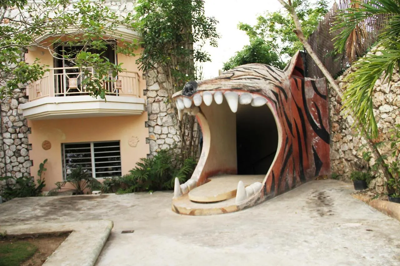 Inn Auberge Du Mont Saint Jean Jacmel
