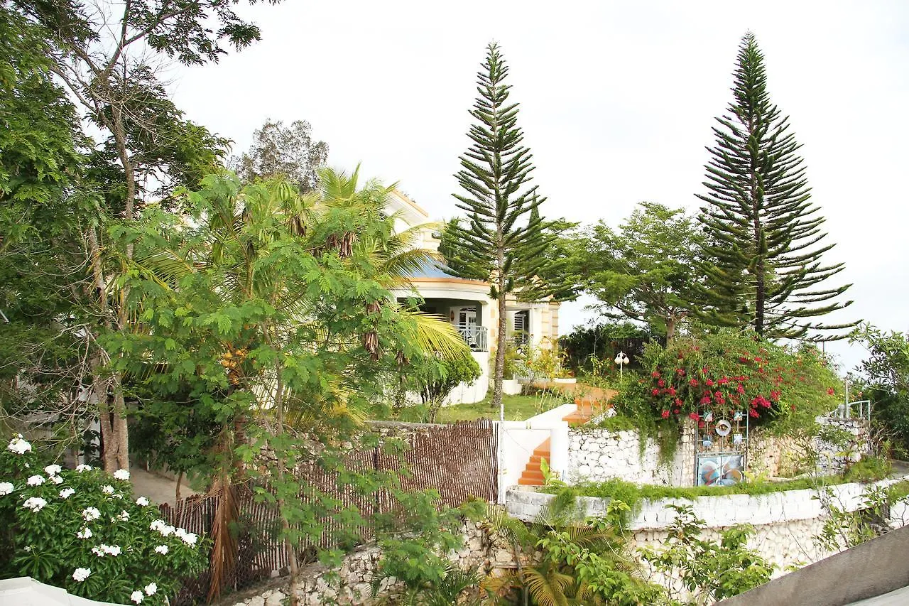 Inn Auberge Du Mont Saint Jean Jacmel