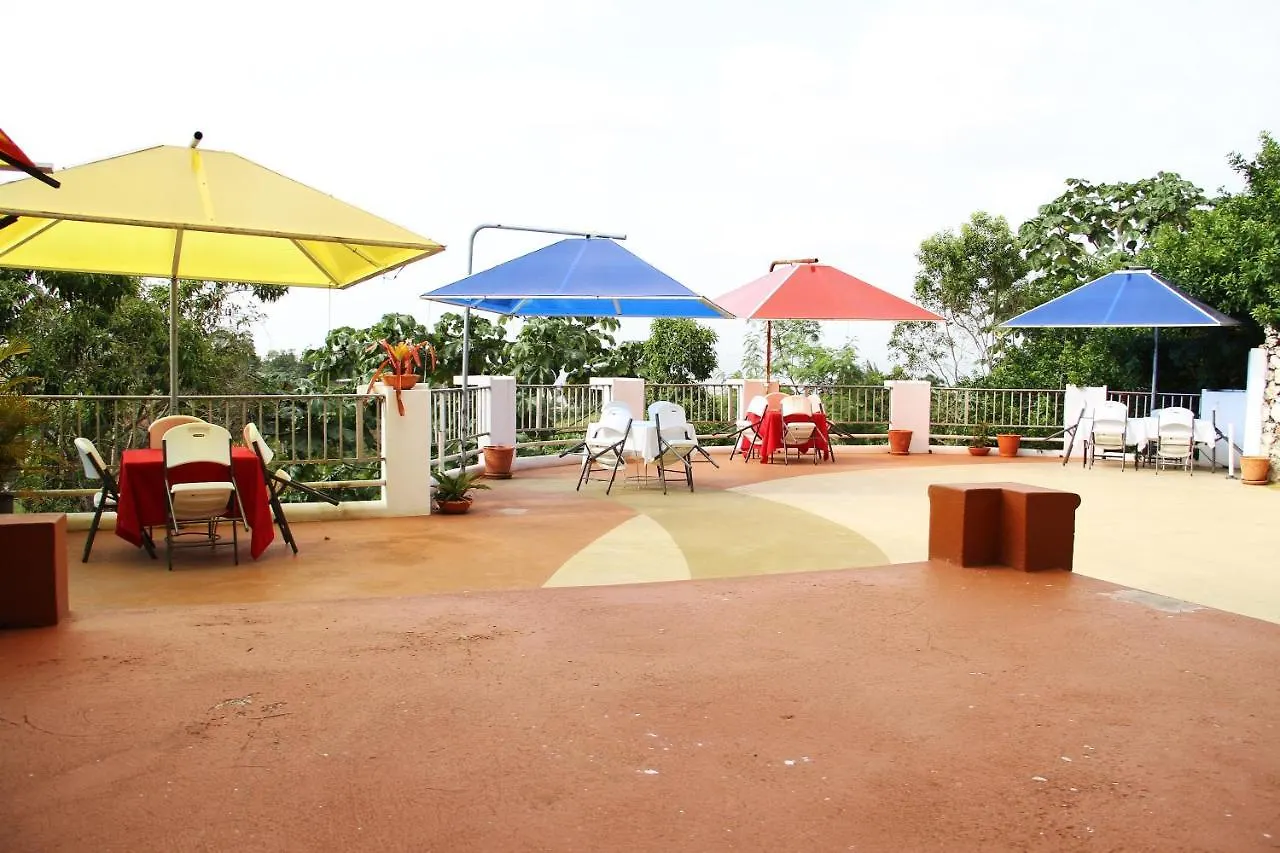 Auberge Du Mont Saint Jean Jacmel Penzion
